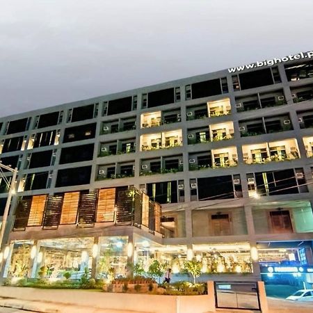 Big Hotel Cebu Extérieur photo