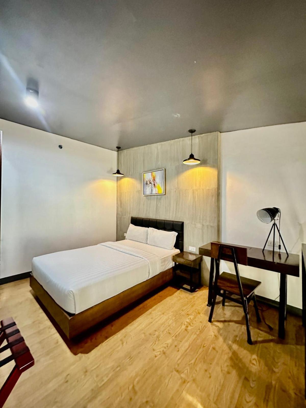 Big Hotel Cebu Extérieur photo