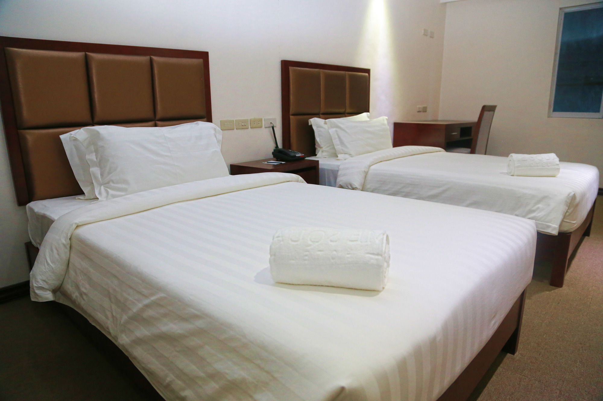 Big Hotel Cebu Extérieur photo